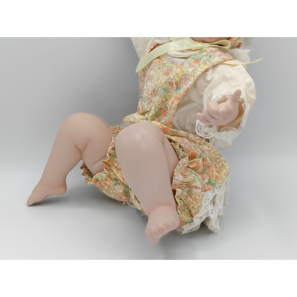 Vintage Porcelain Baby Doll Floral Lace Romper Bonnet Blue Eyes Cottagecore - Picture 3 of 7